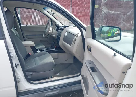 2011 Ford Escape Xls from USA, damaged, VIN 1FMCU0C74BKC17466